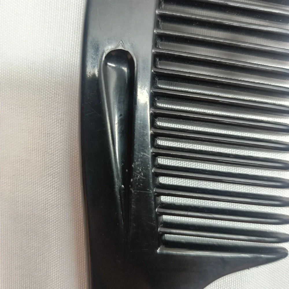 Lot Of 2 Goody Super Comb 8.5